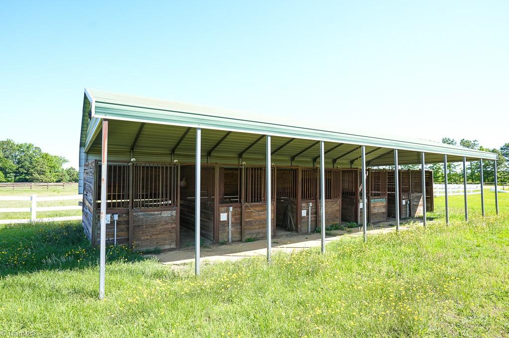 9141 Hasty Road Laurinburg, NC 28352 - Photo 30 of 50