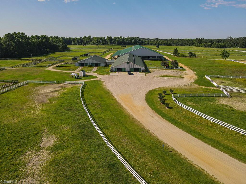 9141 Hasty Road Laurinburg, NC 28352 - Photo 32 of 50