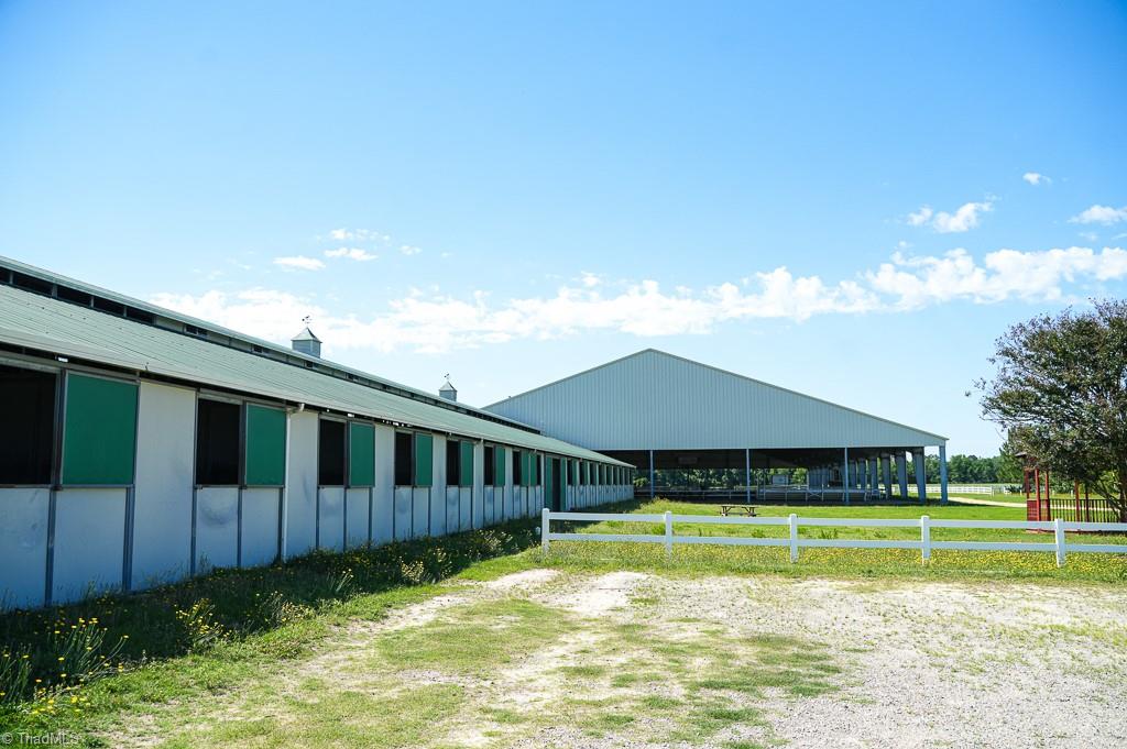 9141 Hasty Road Laurinburg, NC 28352 - Photo 41 of 50