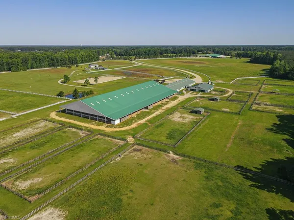 $4,800,000 | 9141 Hasty Road, Laurinburg, NC 28352
