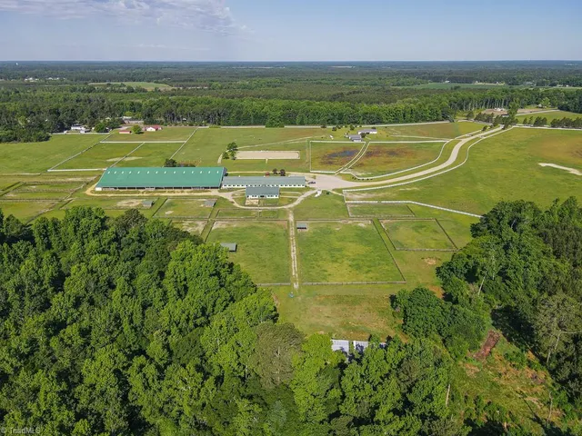 $6,000,000 | 9141 Hasty Road, Laurinburg, NC 28352