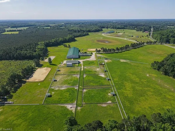$4,800,000 | 9141 Hasty Road, Laurinburg, NC 28352