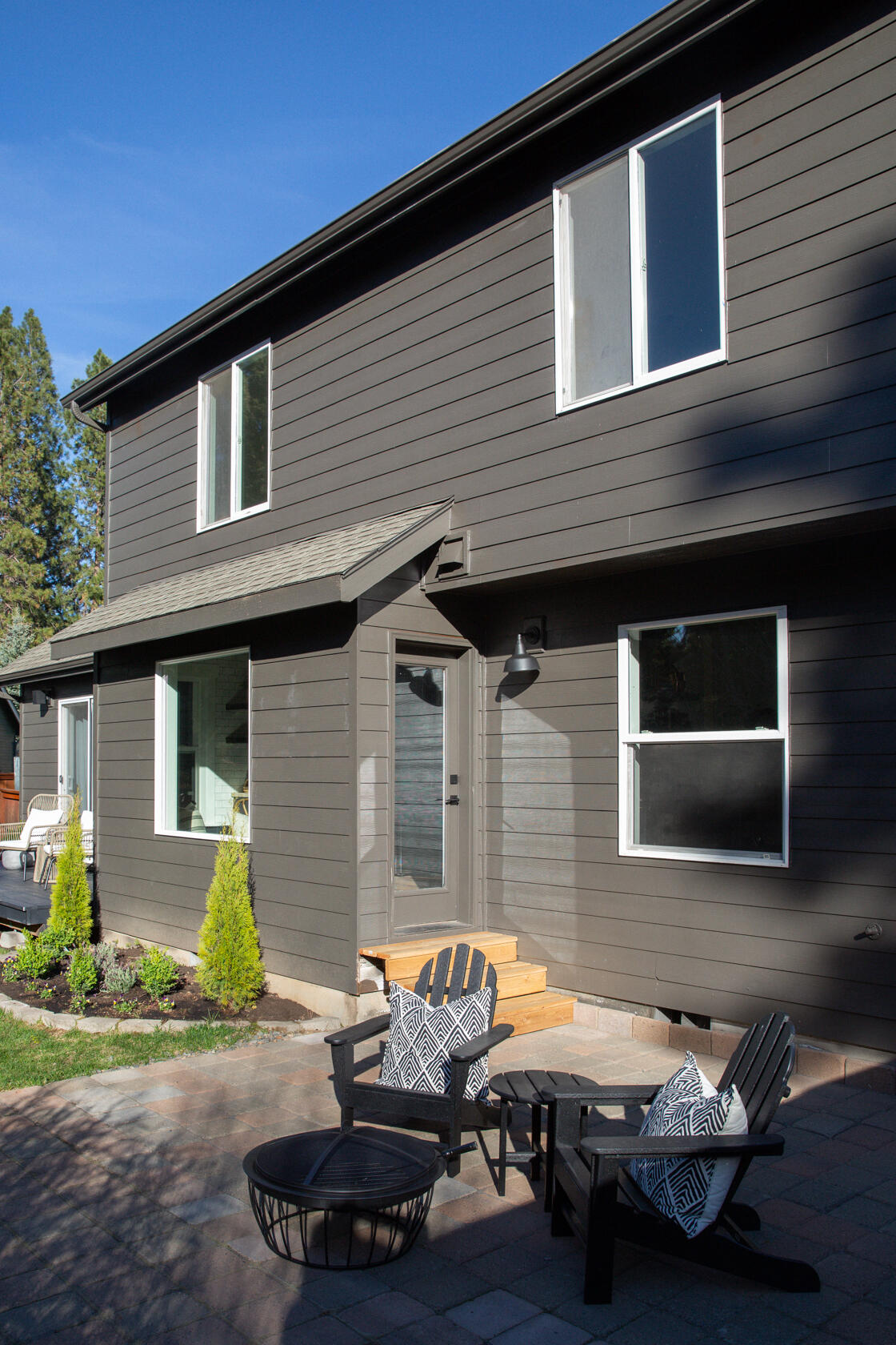 61289 Southwest Brookside Loop Bend, OR 97702 - Photo 22 of 25 Back Yard