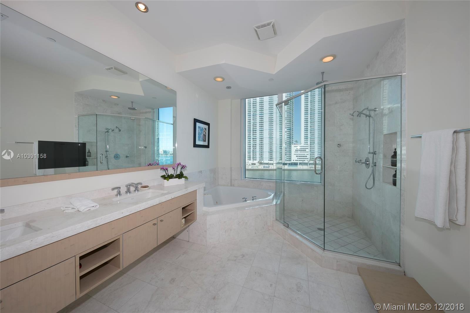 900 Brickell Key Boulevard, Unit 603 Miami, FL 33131 - Photo 13 of 20