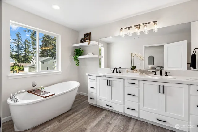 $799,900 | 1414 60th Avenue Northeast, Tacoma, WA 98422