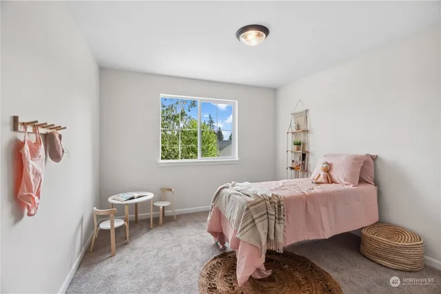 $799,900 | 1414 60th Avenue Northeast, Tacoma, WA 98422