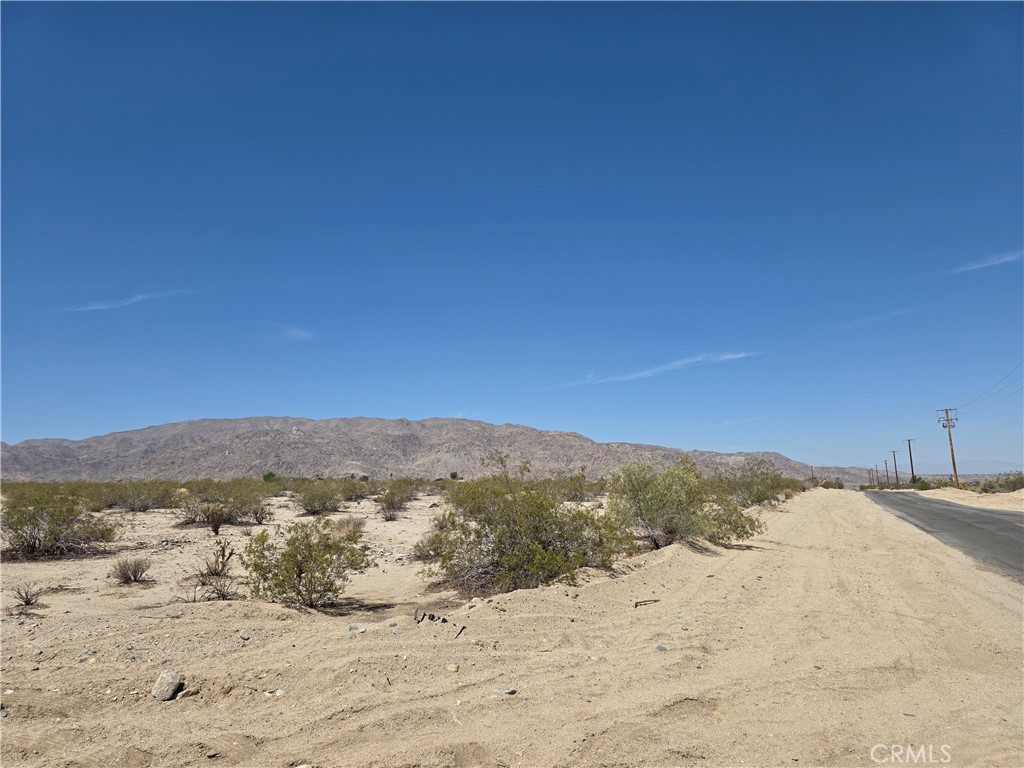 2 Baseline Road Twentynine Palms, CA 92277 - Photo 12 of 20 Gallery Image 12