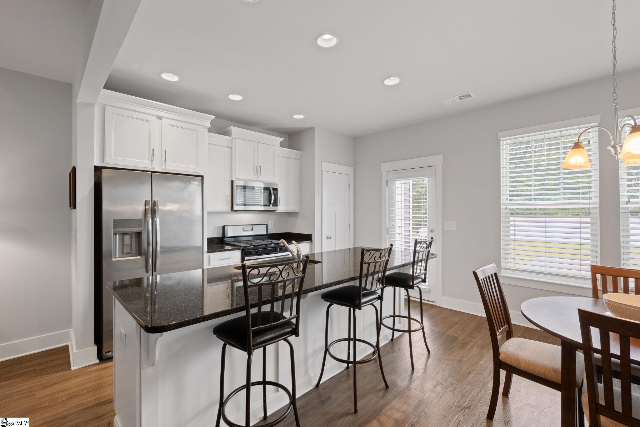 445 Pangel Lane Duncan, SC 29334 - Photo 7 of 19