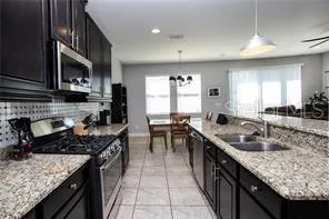 $417,500 | 2117 Valterra Vista Way, Valrico, FL 33594