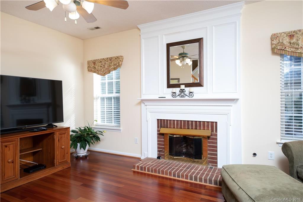 908 Cadogan Court Fort Mill, SC 29708 - Photo 8 of 30