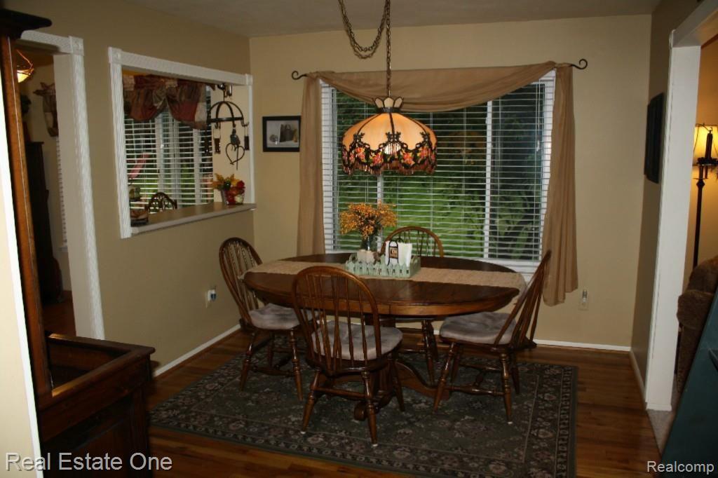 42548 Cherry Hill Road Novi, MI 48375 - Photo 16 of 35