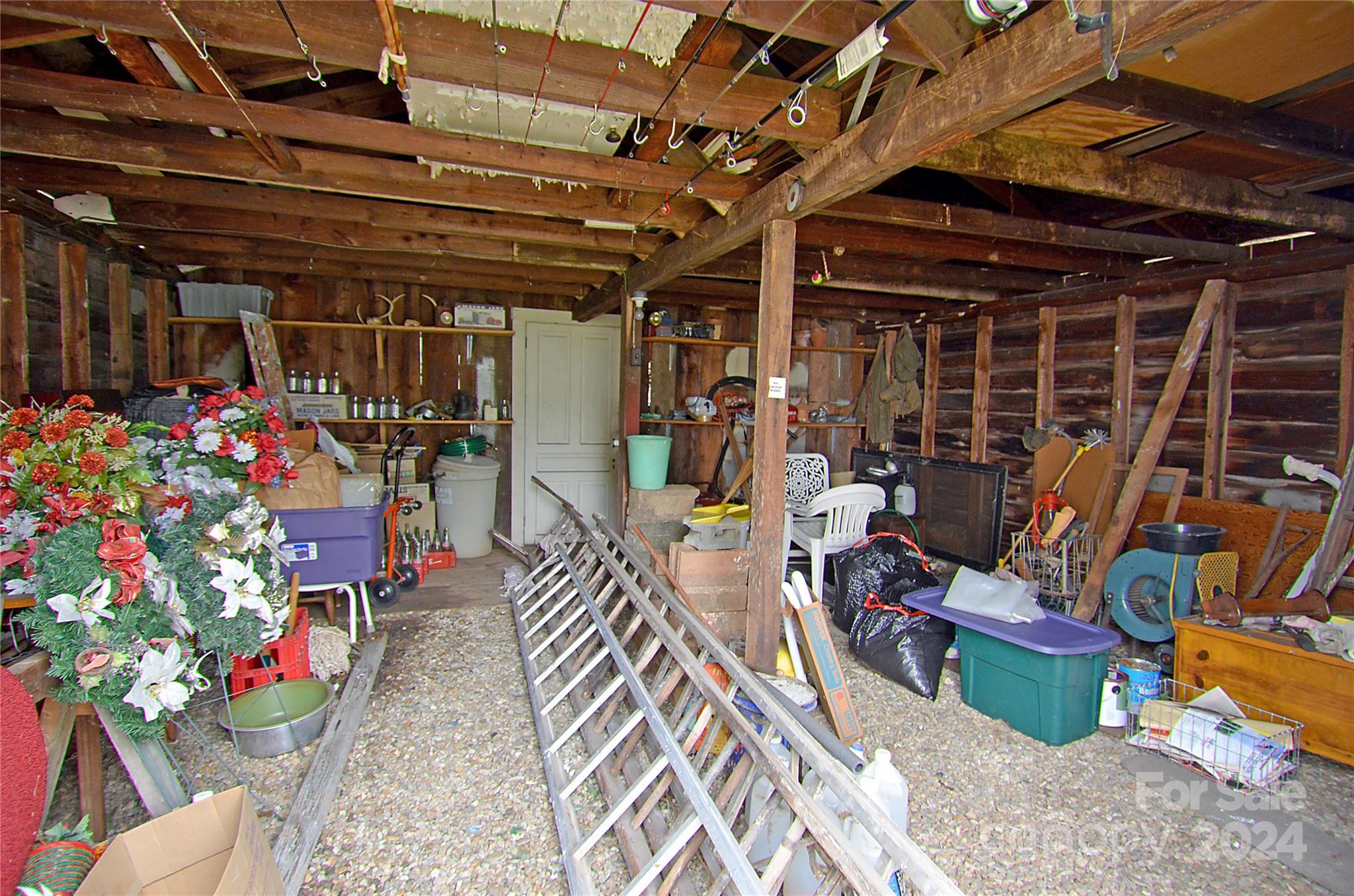 145 Sixth Em Street Marion, NC 28752 - Photo 9 of 21