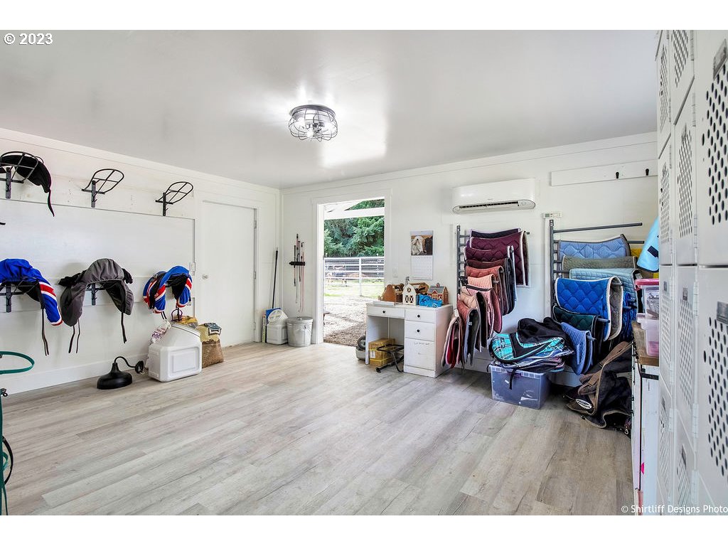 24880 Vaughn Road Veneta, OR 97487 - Photo 25 of 32 Gallery Image 25