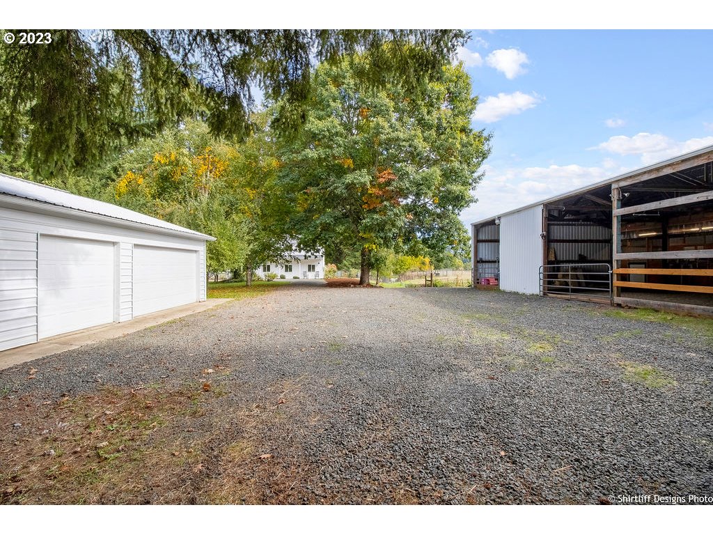 24880 Vaughn Road Veneta, OR 97487 - Photo 29 of 32 Gallery Image 29