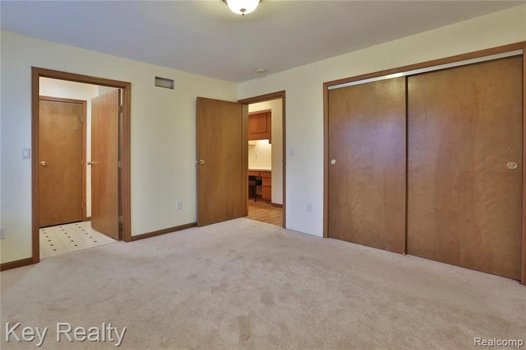 36541 Bismark Road New Boston, MI 48164 - Photo 7 of 11