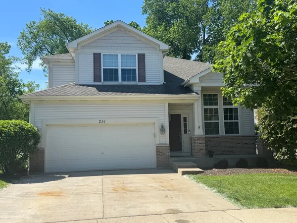 $439,900 | 251 South Cornerstone Drive, Volo, IL 60020