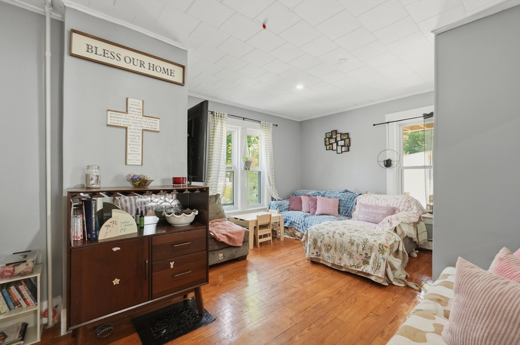 148 Sanders Street Athol, MA 01331 - Photo 4 of 28