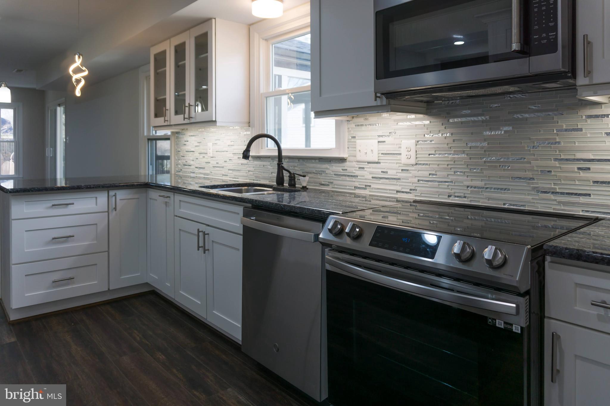 13640 Poplar Tree Road Chantilly, VA 20151 - Photo 20 of 85