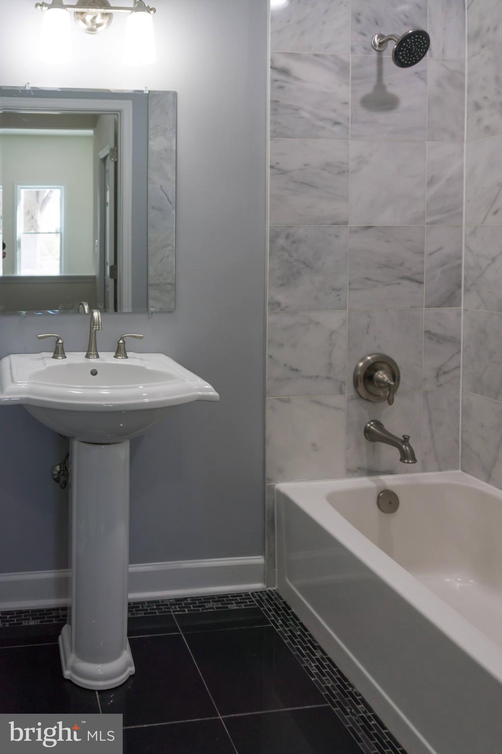 13640 Poplar Tree Road Chantilly, VA 20151 - Photo 46 of 85