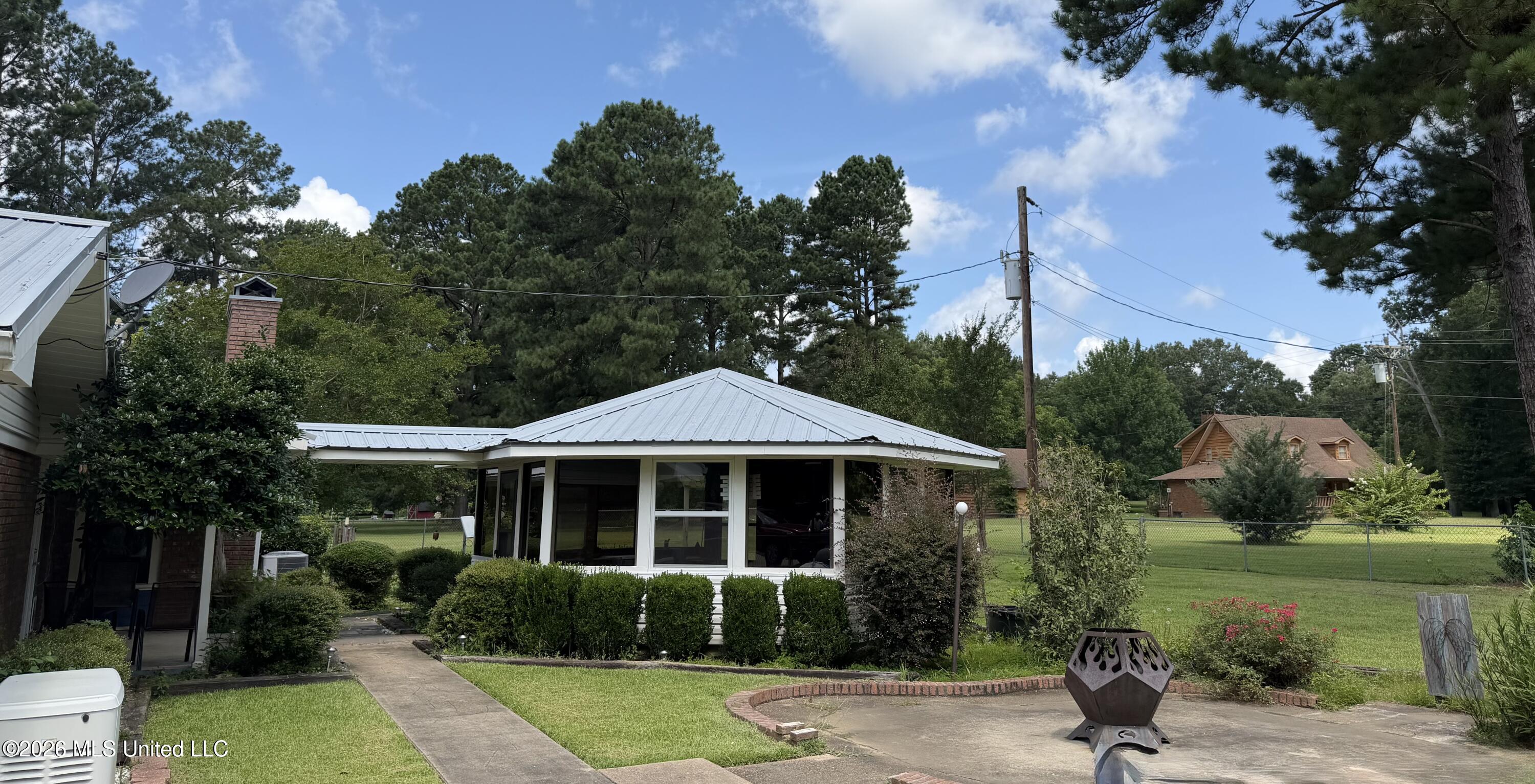 18 Jordan Road Natchez, MS 39120 - Photo 10 of 15 IMG_1540
