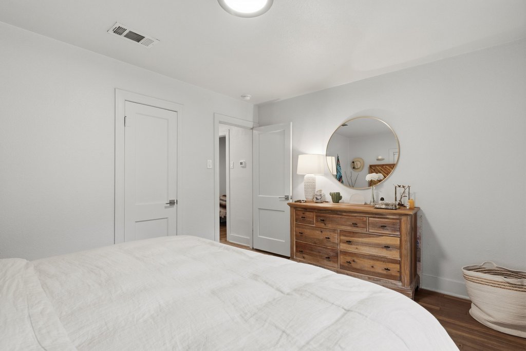 5206 Duval Street Austin, TX 78751 - Photo 16 of 36