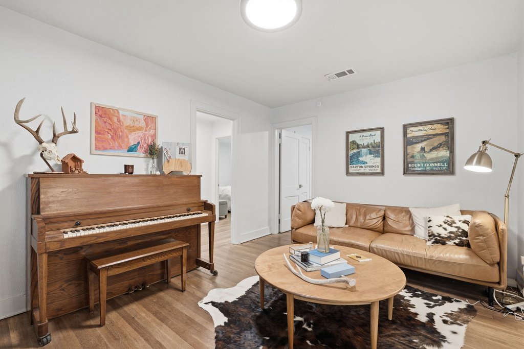 5206 Duval Street Austin, TX 78751 - Photo 4 of 36