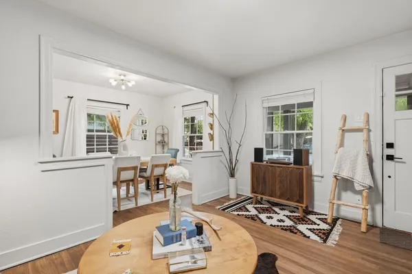 $2,800 | 5206 Duval Street, Austin, TX 78751