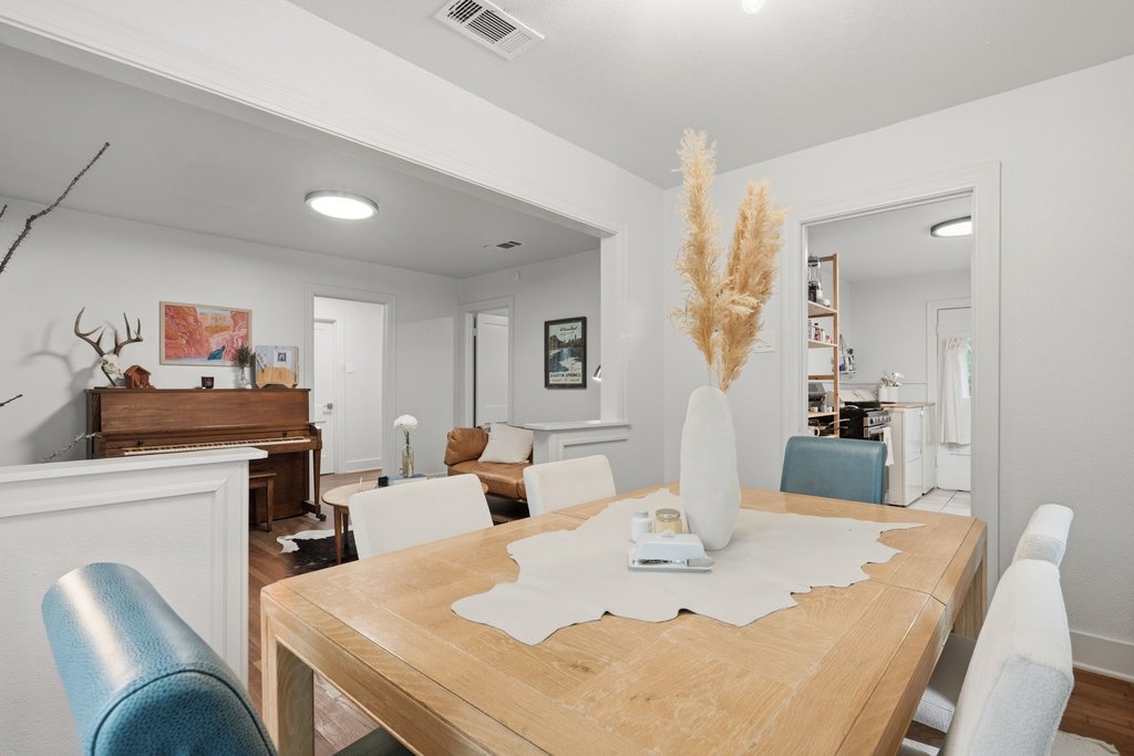 5206 Duval Street Austin, TX 78751 - Photo 10 of 36