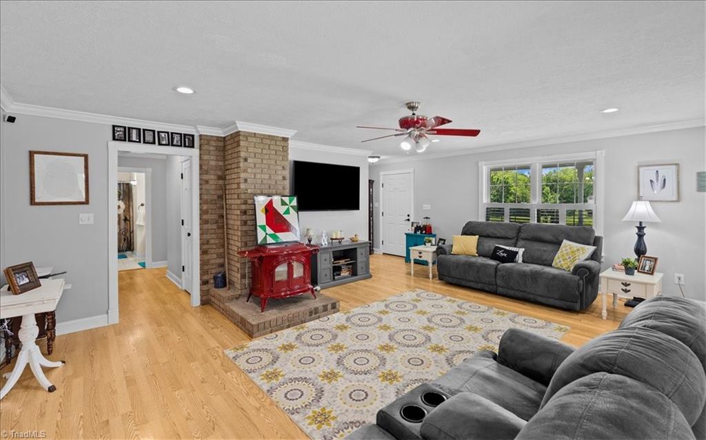 523 Round House Road Eden, NC 27288 - Photo 18 of 50