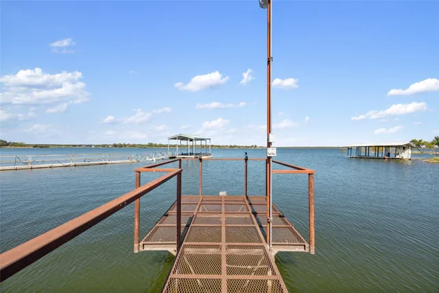 a view of a storage & utility room