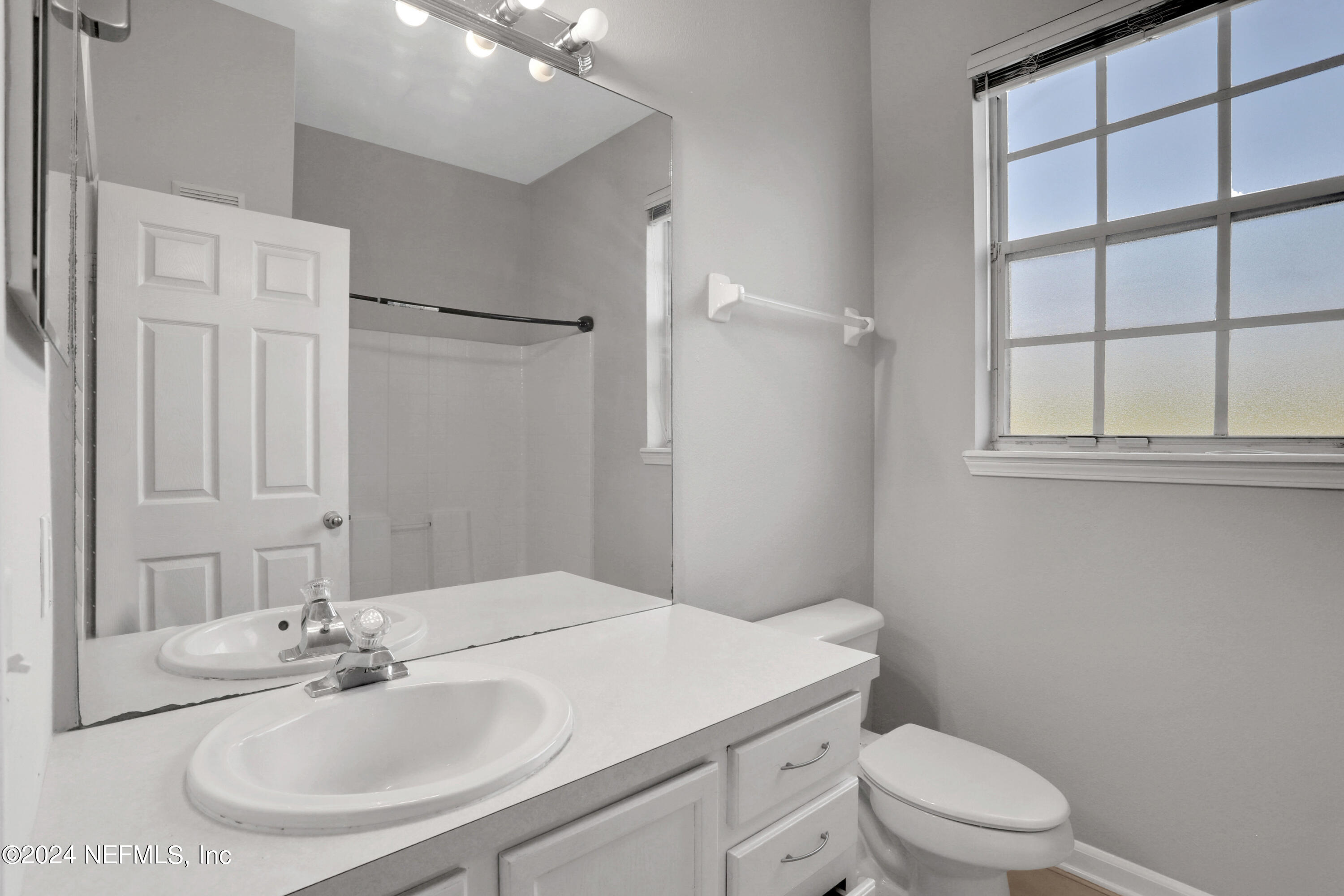10550 Baymeadows Road, Unit 213 Jacksonville, FL 32256 - Photo 19 of 26 1R4A7159