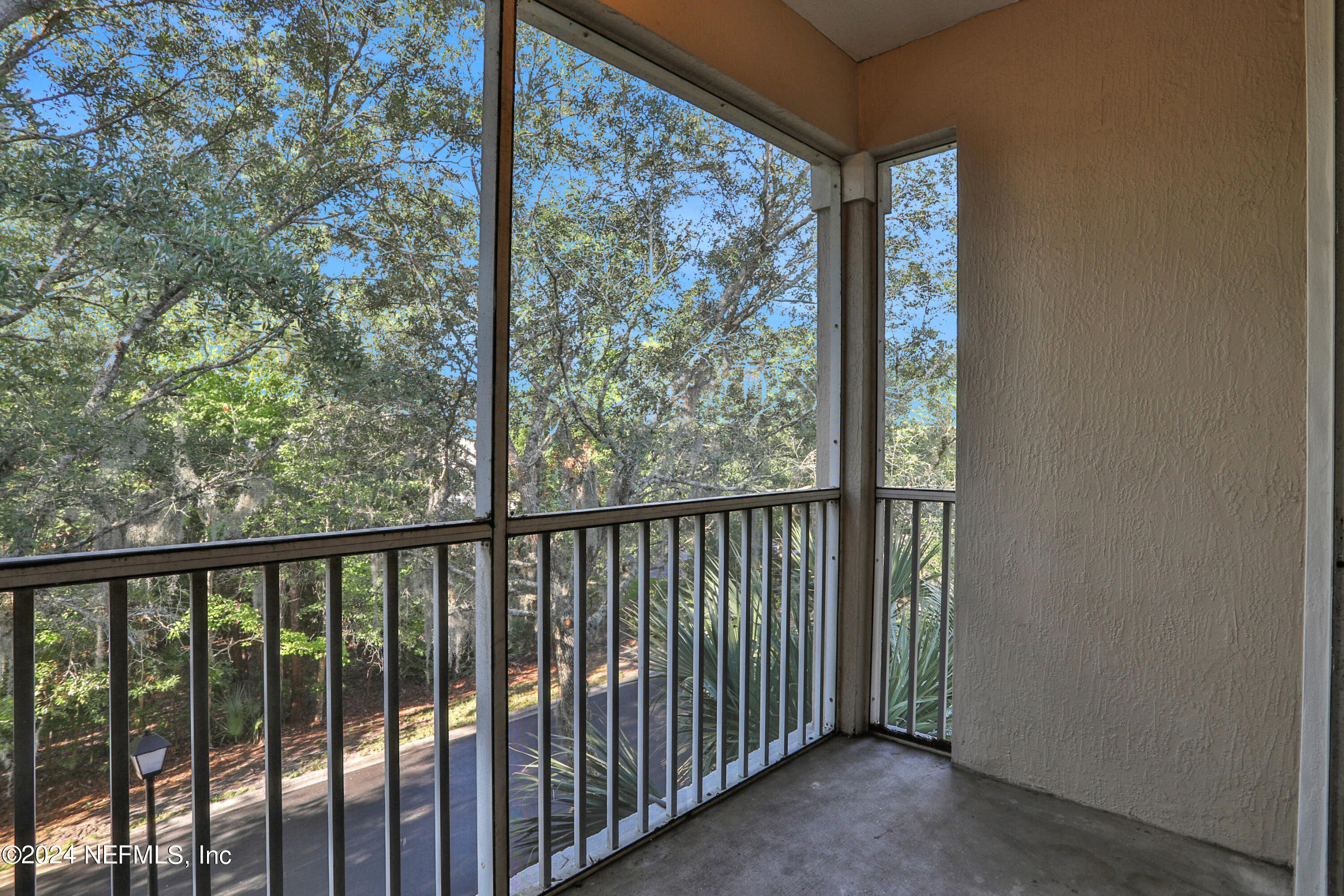 10550 Baymeadows Road, Unit 213 Jacksonville, FL 32256 - Photo 23 of 26 1R4A7178