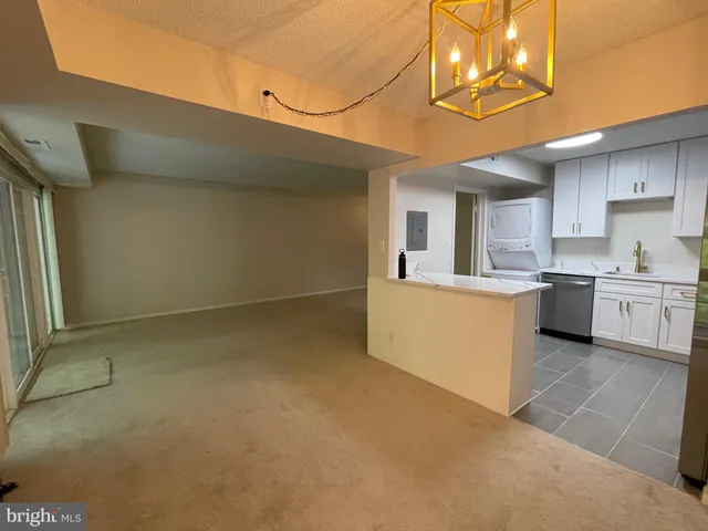 $2,300 | 11837 Shire Court, Unit 22, Reston, VA 20191