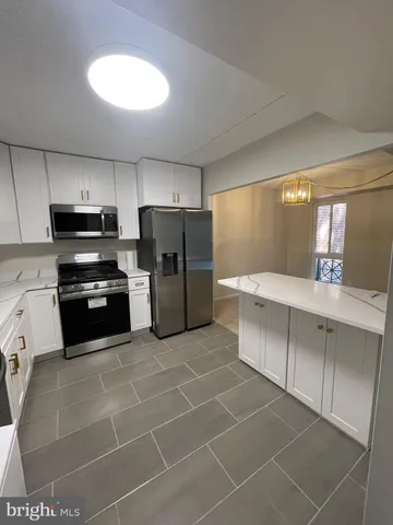 $2,300 | 11837 Shire Court, Unit 22, Reston, VA 20191