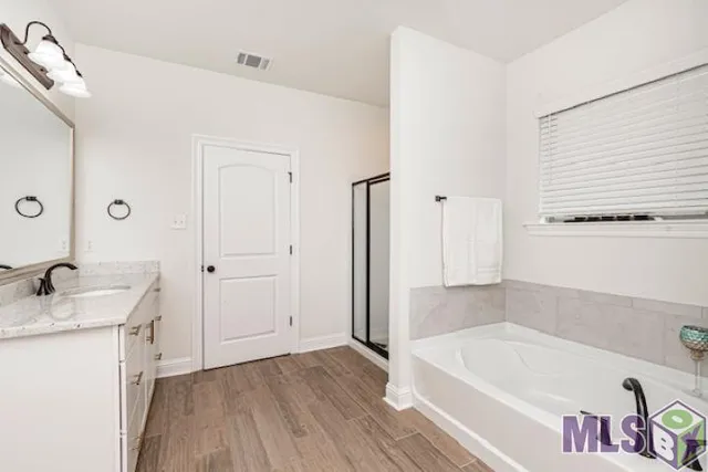 $355,000 | 18955 Corlis Grn Drive, Zachary, LA 70791