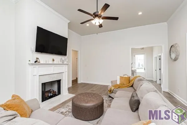 $355,000 | 18955 Corlis Grn Drive, Zachary, LA 70791