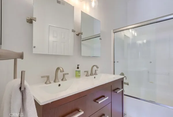 $4,250 | 54 Waxwing Lane, Aliso Viejo, CA 92656