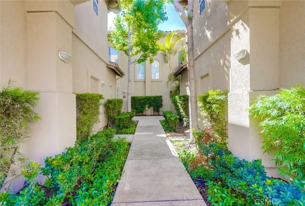 $4,250 | 54 Waxwing Lane, Aliso Viejo, CA 92656