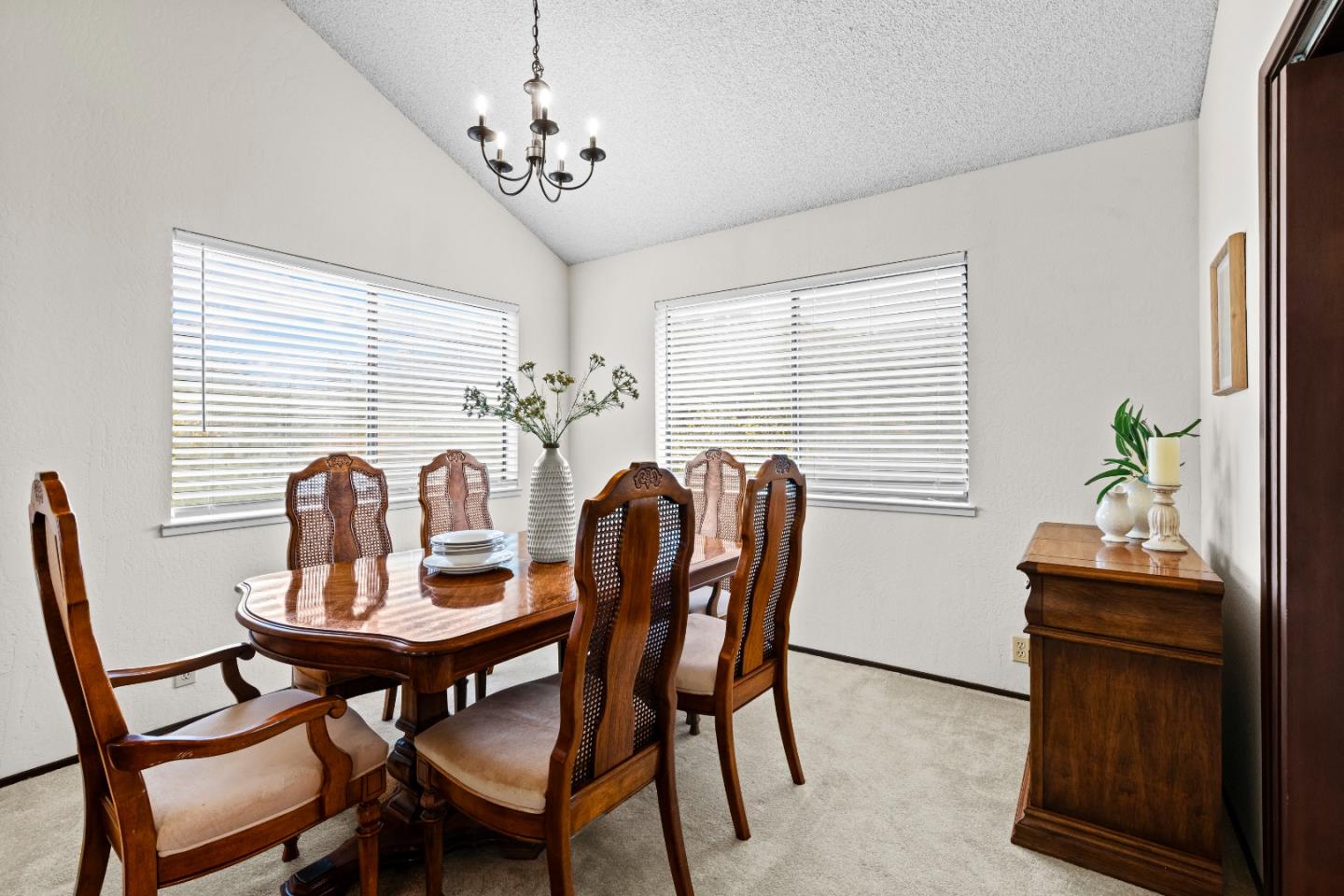 11900 Old Coach Road Gilroy, CA 95020 - Photo 15 of 63