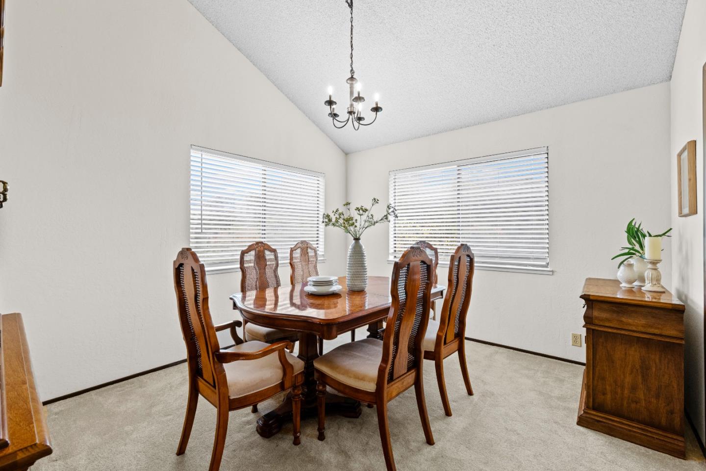 11900 Old Coach Road Gilroy, CA 95020 - Photo 16 of 63