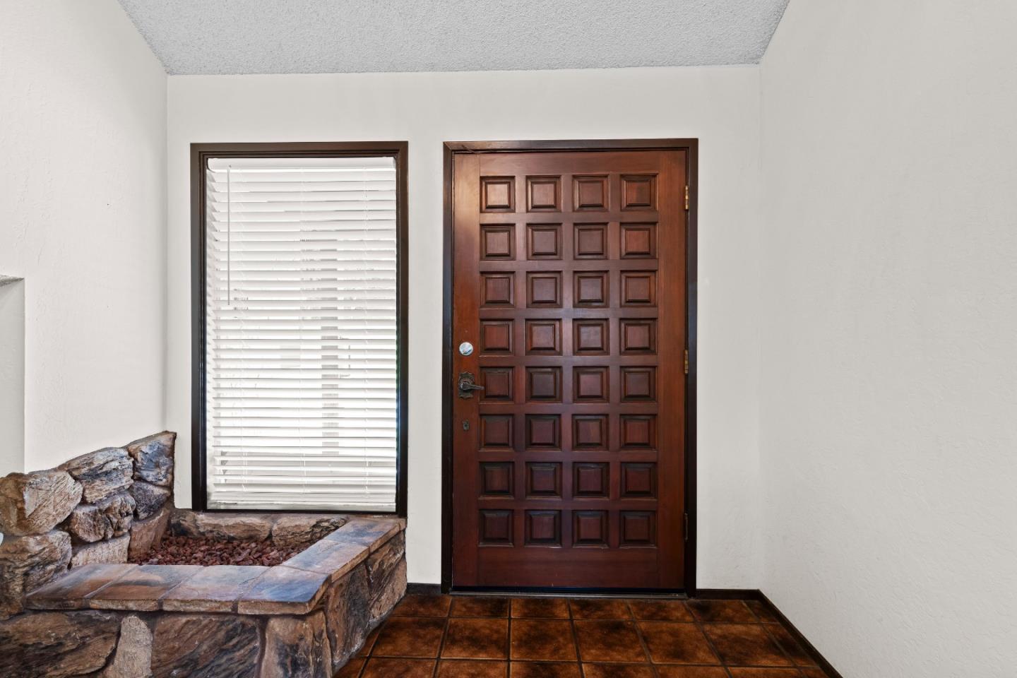 11900 Old Coach Road Gilroy, CA 95020 - Photo 4 of 63