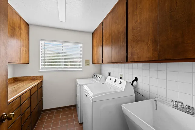 $2,100,000 | 11900 Old Coach Road, Gilroy, CA 95020