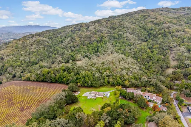 $2,100,000 | 11900 Old Coach Road, Gilroy, CA 95020