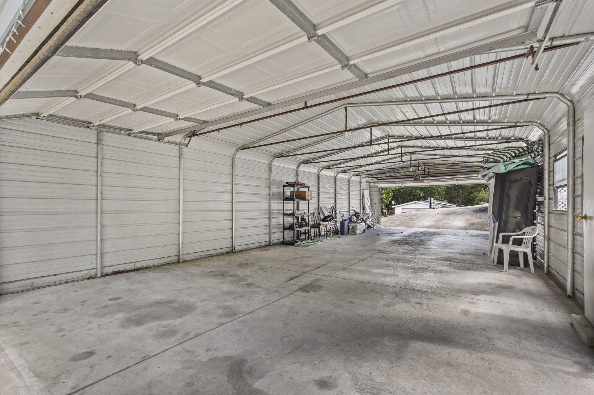 73-Stonemont-Rd-Room-for-Lake-Gear