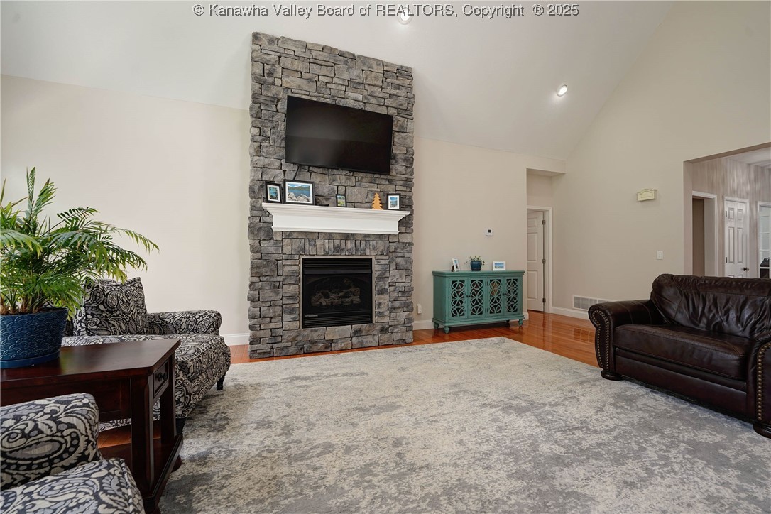 18 Hyde Park Road Winfield, WV 25213 - Photo 10 of 34 Gallery Image 10