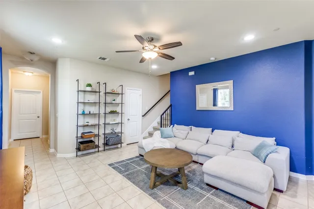 $284,900 | 2880 Donnell Drive, Unit 503, Round Rock, TX 78664