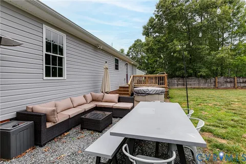 $329,999 | 108 Central Crossing Terrace, Aylett, VA 23009