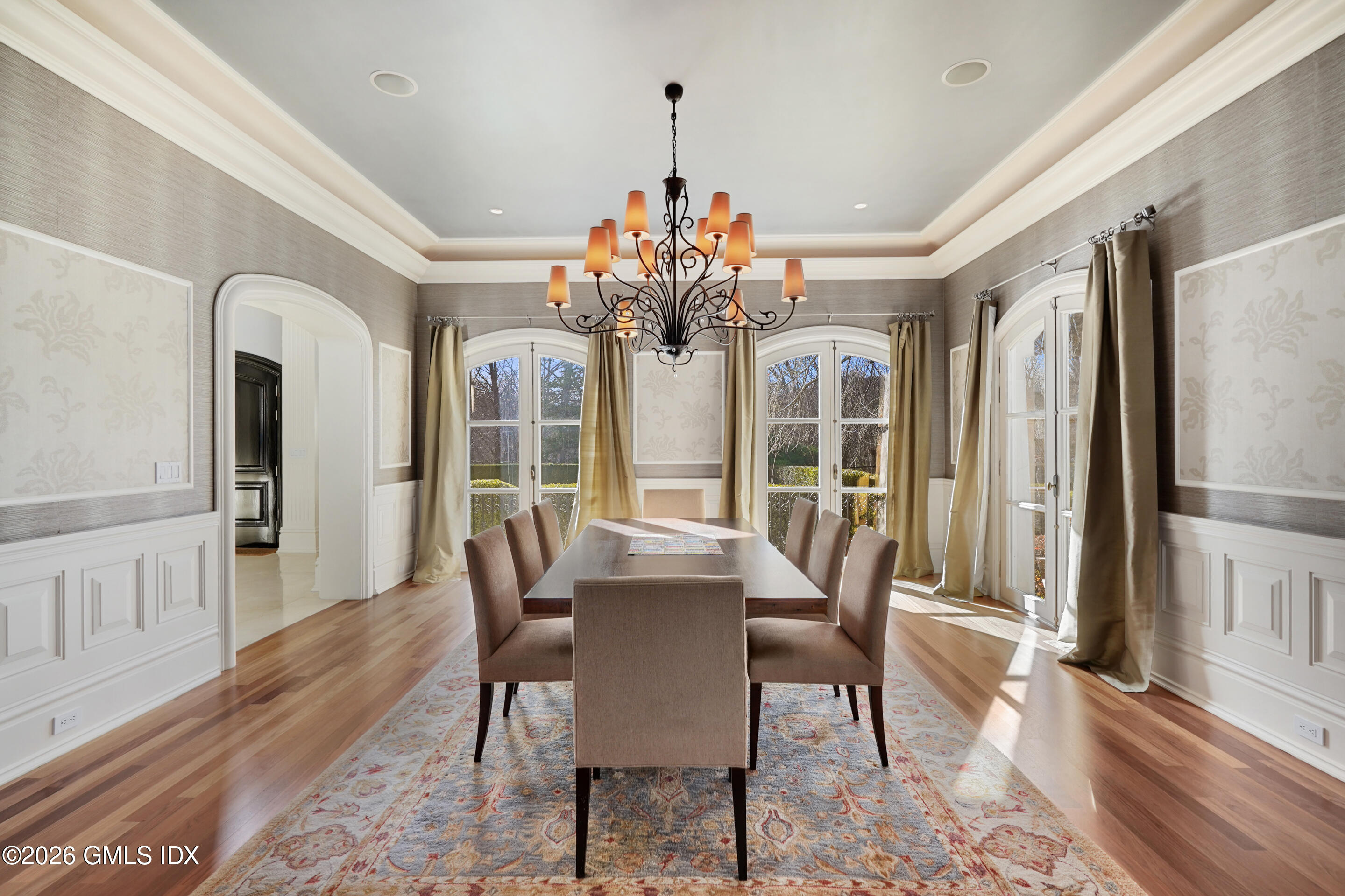 44 Hunting Ridge Road Greenwich, CT 06831 - Photo 9 of 30 8
