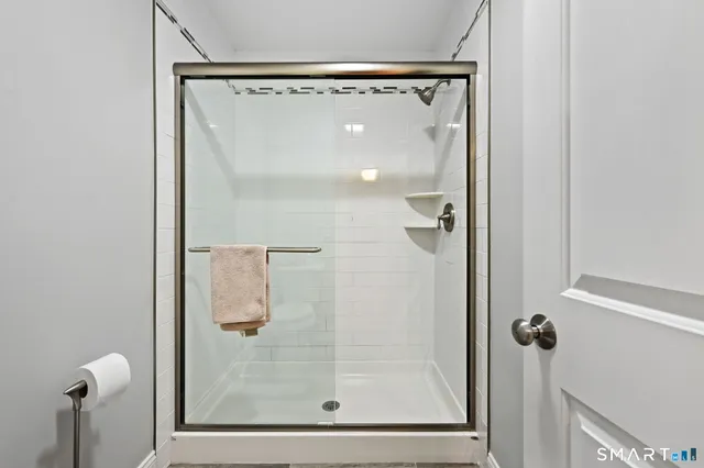 $635,000 | 446 Hammerstone Lane, Unit B, Stratford, CT 06614