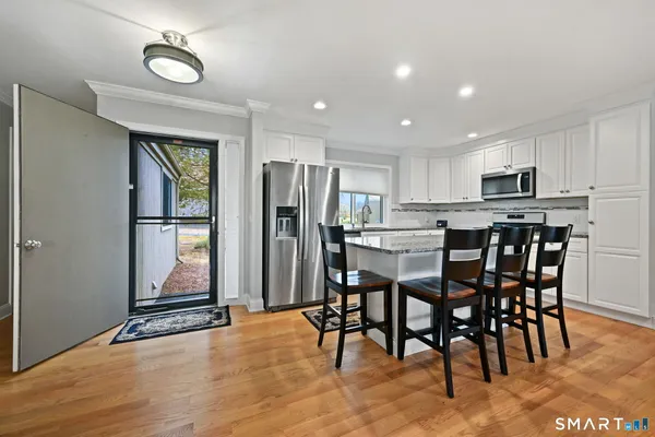 $635,000 | 446 Hammerstone Lane, Unit B, Stratford, CT 06614